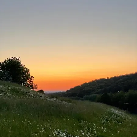 Am Wald *